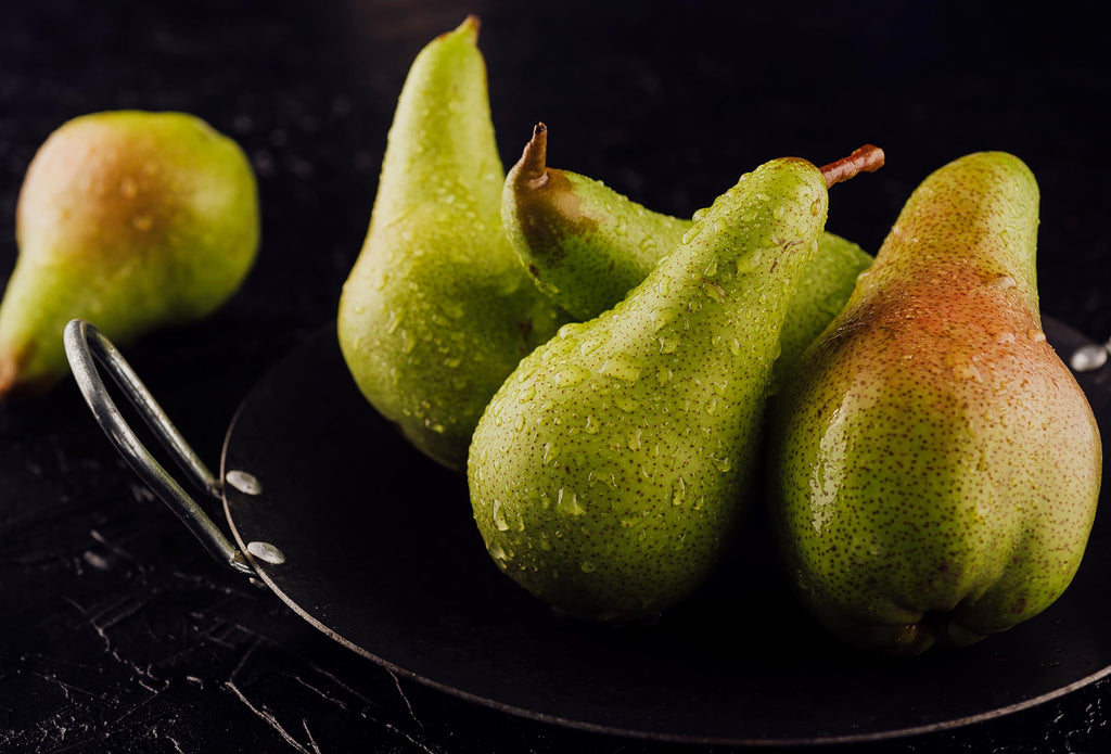 Fresh delicious D'anjou Pears by RawJoy Farms, 1 Pound