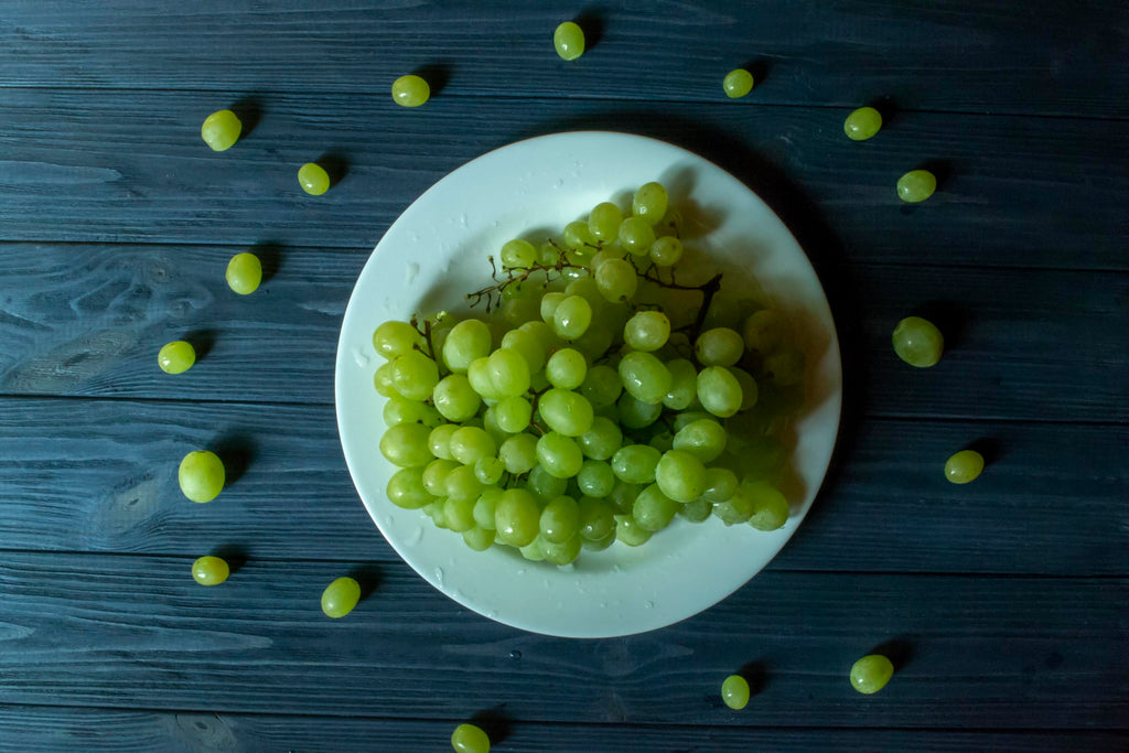 Fresh Grown Green Grapes by RawJoy Farm., 5 Pound