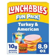 Lunchables Turkey & American Cracker Stacker with Capri Sun Pacific Cooler & Reese's Peanut Butter Cup 8.9 oz